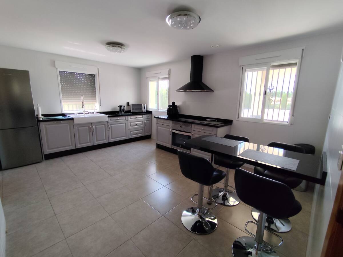REF. CC607- CEHEGÍN (15)